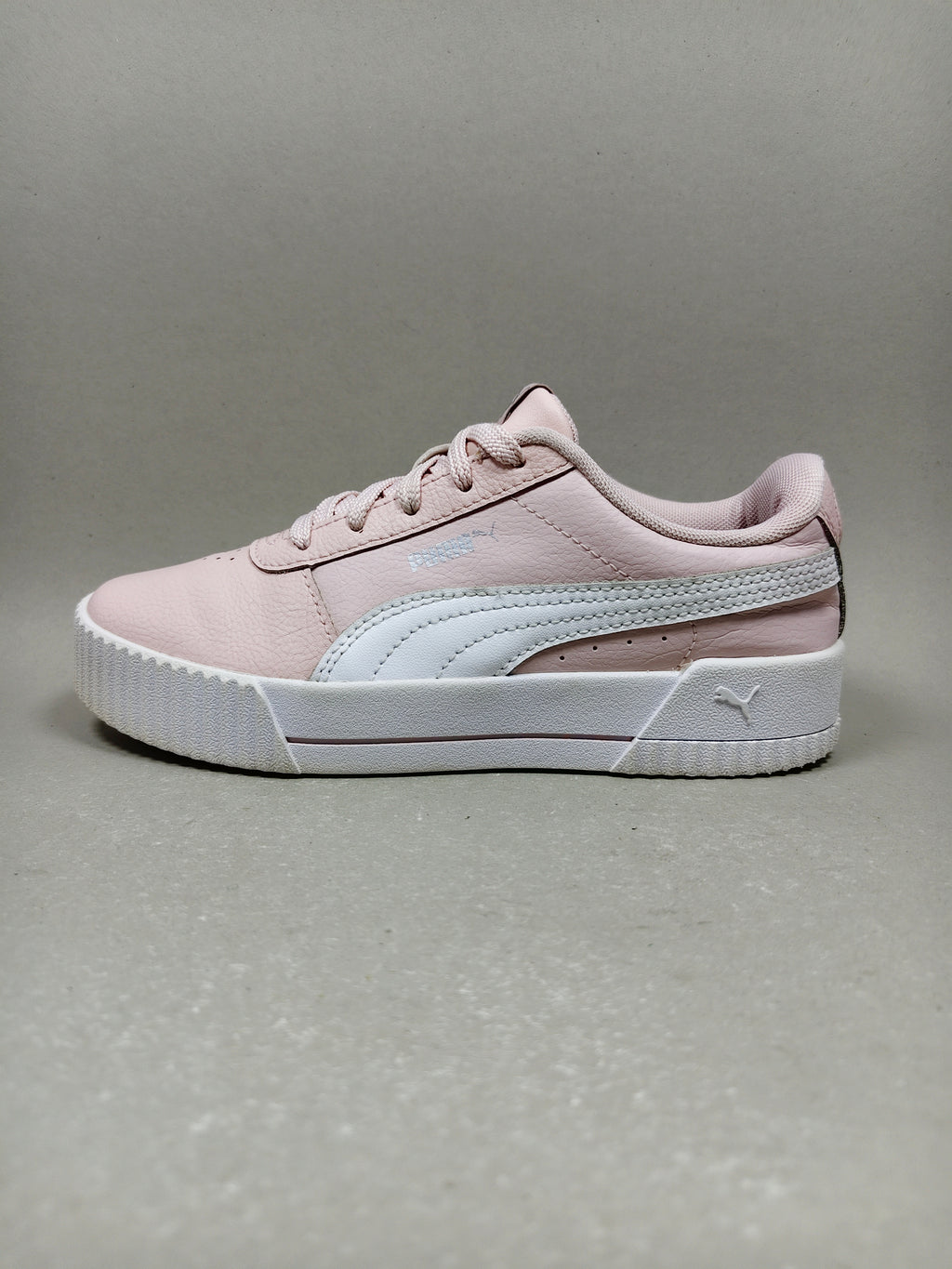 Puma Carina . Size : EUR  34 | Excellent+
