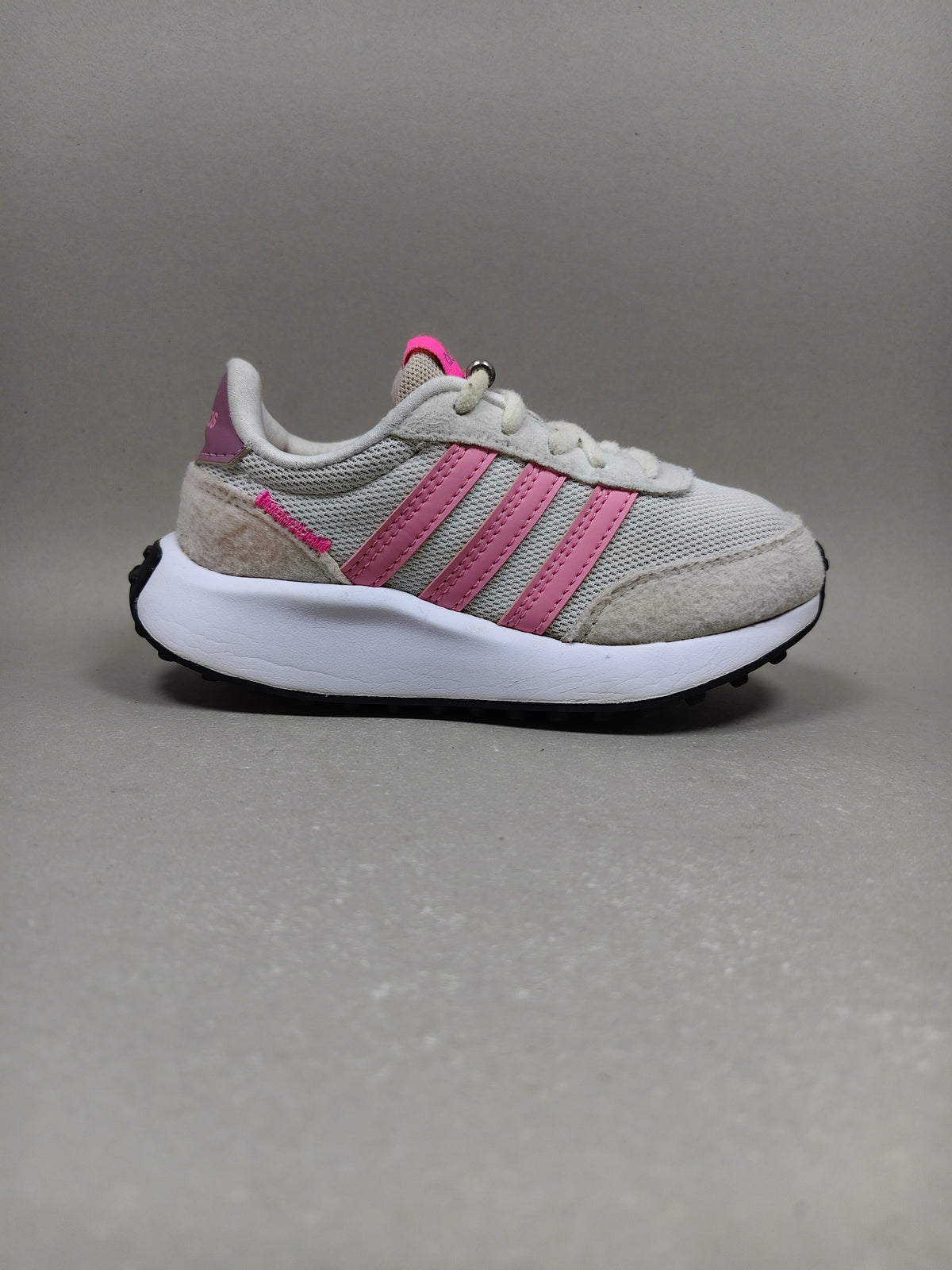 Adidas Run 70s . Size : EUR  28 | Excellent+