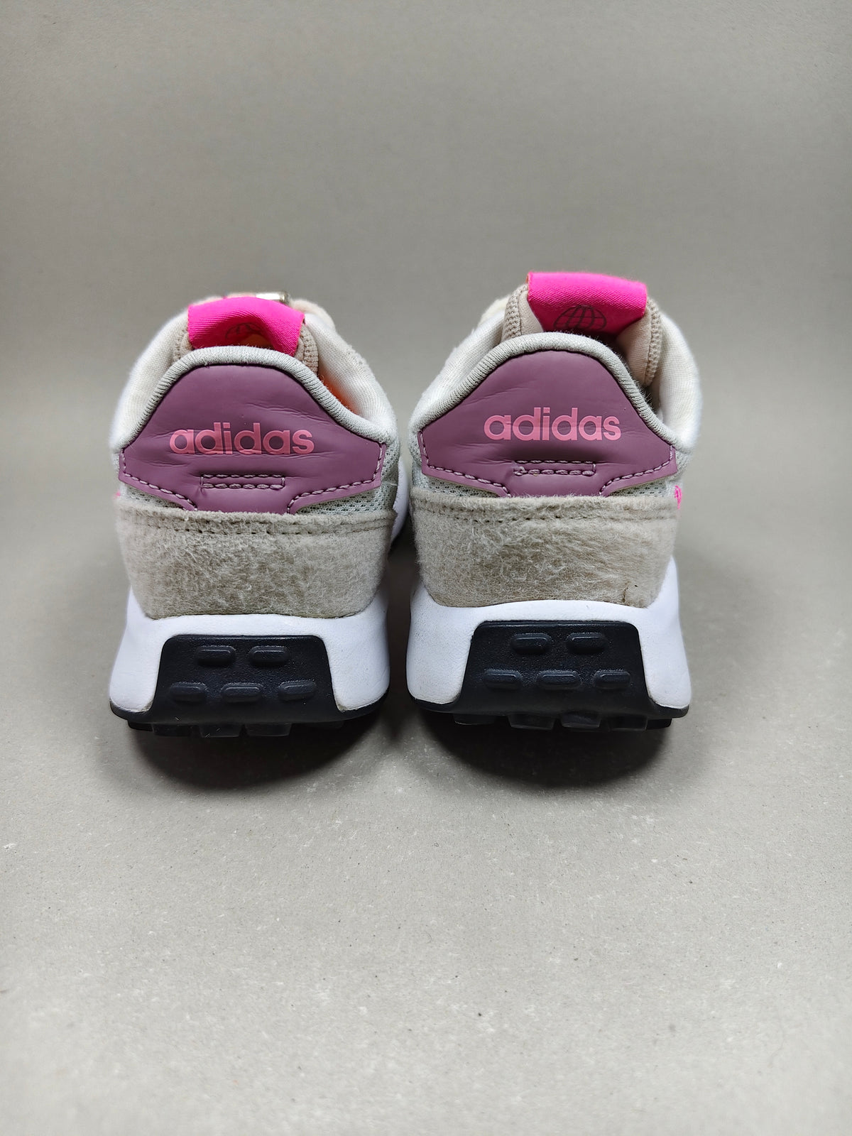 Adidas Run 70s . Size : EUR  28 | Excellent+
