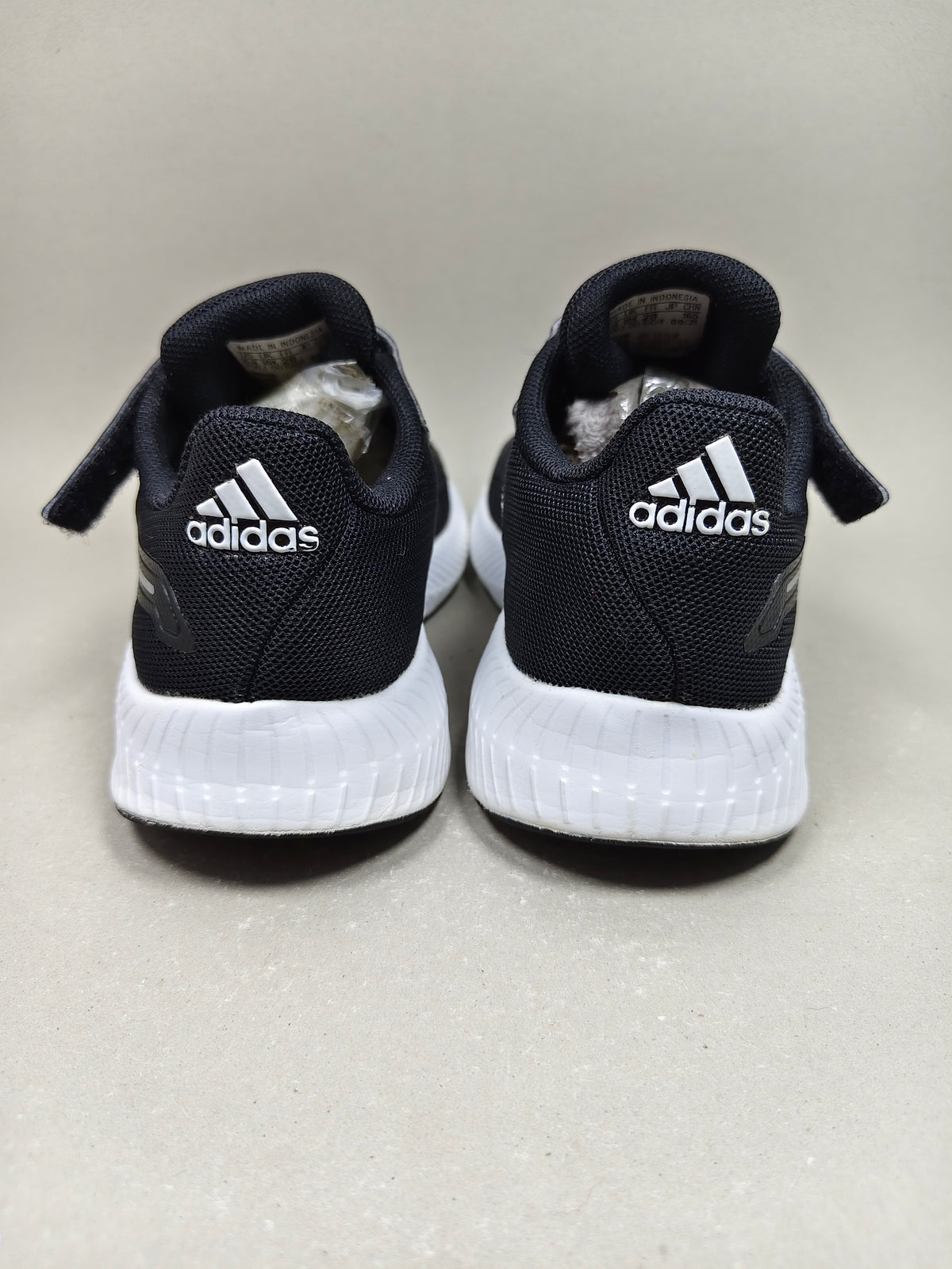 Adidas Run Falcon . Size : EUR  28 | Premium