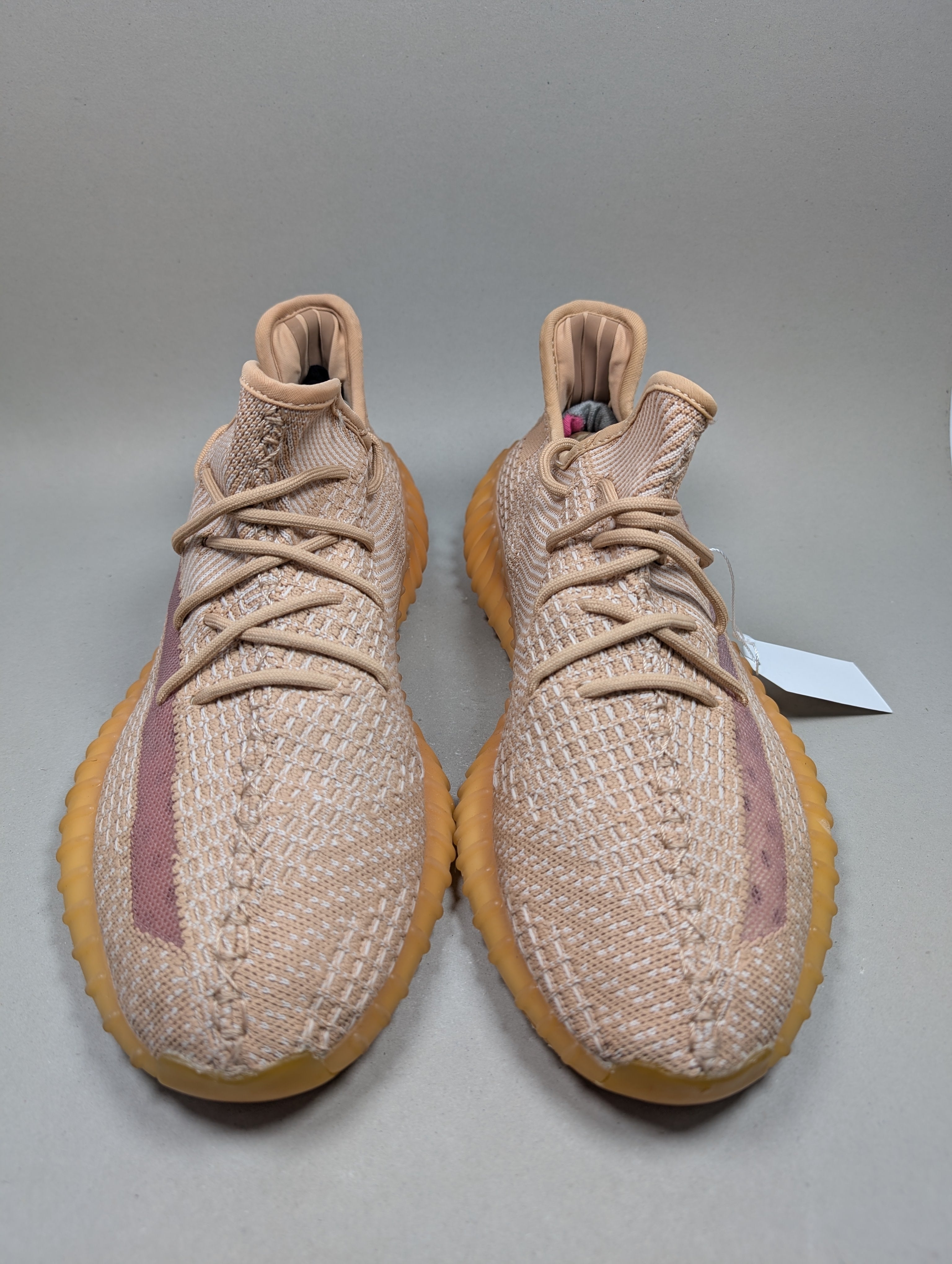 Adidas Yeezy 350 V2 . Size : EUR  44 | Premium